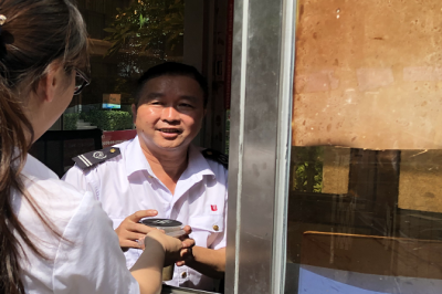 以人為本送清涼 眾志成城堅(jiān)基人   ——廣東堅(jiān)基集團(tuán)開展夏日送清涼活動(dòng)